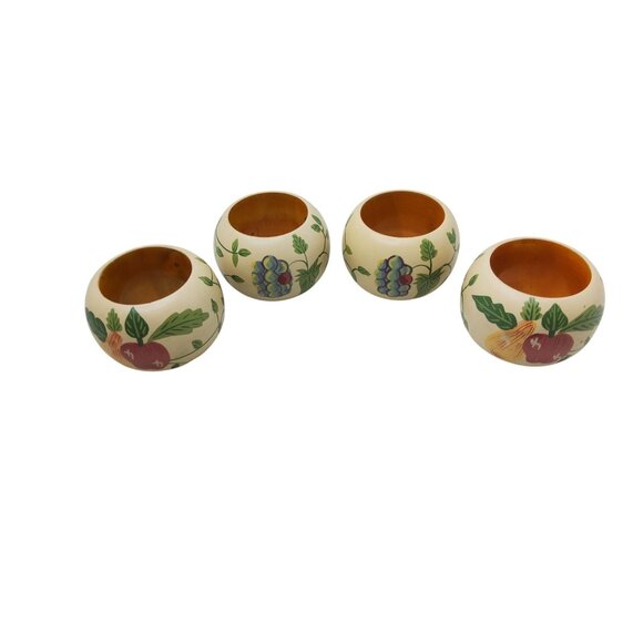 Set Of 4 Vintage Hand-Painted Wooden Napkin Rings With Fruit & Leaf Design - Picture 4 of 4